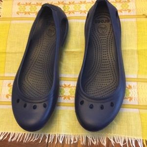 CROCS Kadee flats - Brand new
